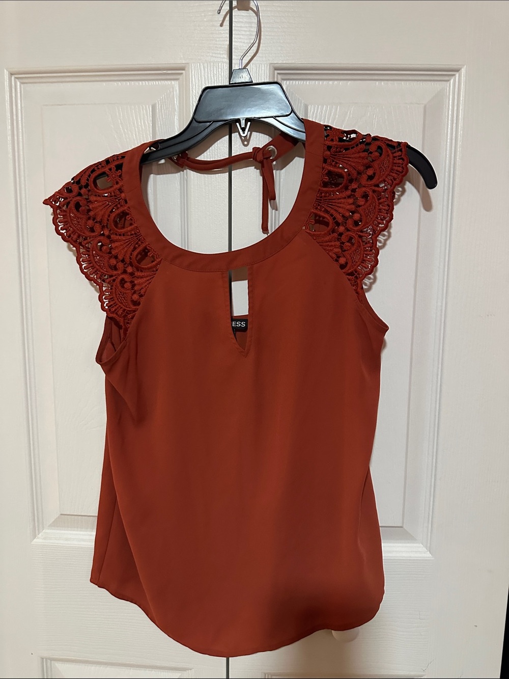 Express Sleeveless Crochet Shoulder Top - Rust